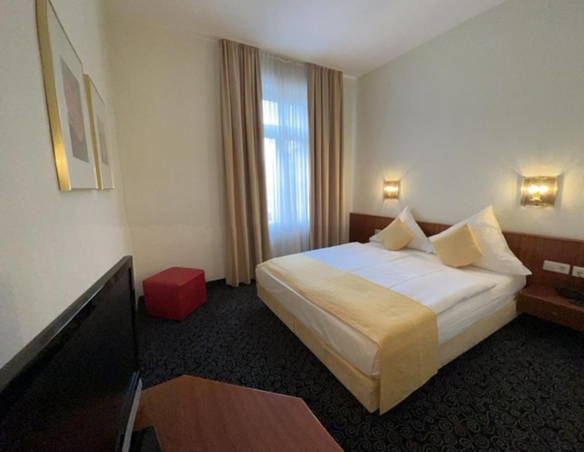 Stadthotel Costanza Esterno foto